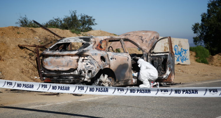 “Que los maten”: familia de hombre asesinado en Curacaví exige justicia tras hallazgo de auto quemado