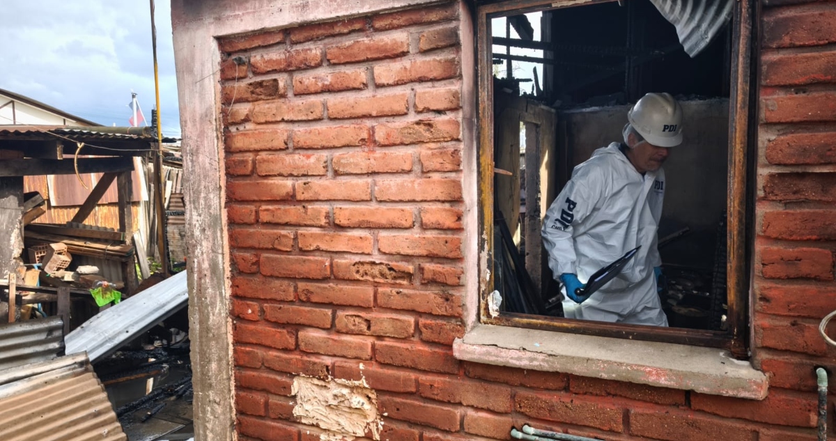 Hombre muere en incendio de vivienda en Quillota