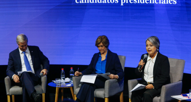 Según Cadem, Jara vuelve a liderar en primera vuelta y Matthei cae al cuarto lugar.