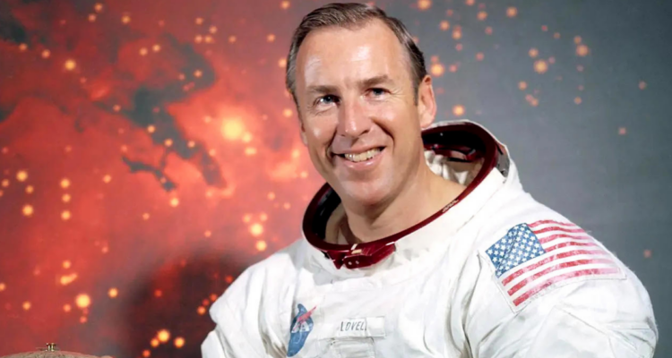 Jim Lovell, astronauta del Apolo 13