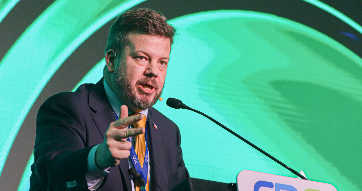 Kaiser propone “salario mínimo transitorio más bajo” para jóvenes sin experiencia laboral