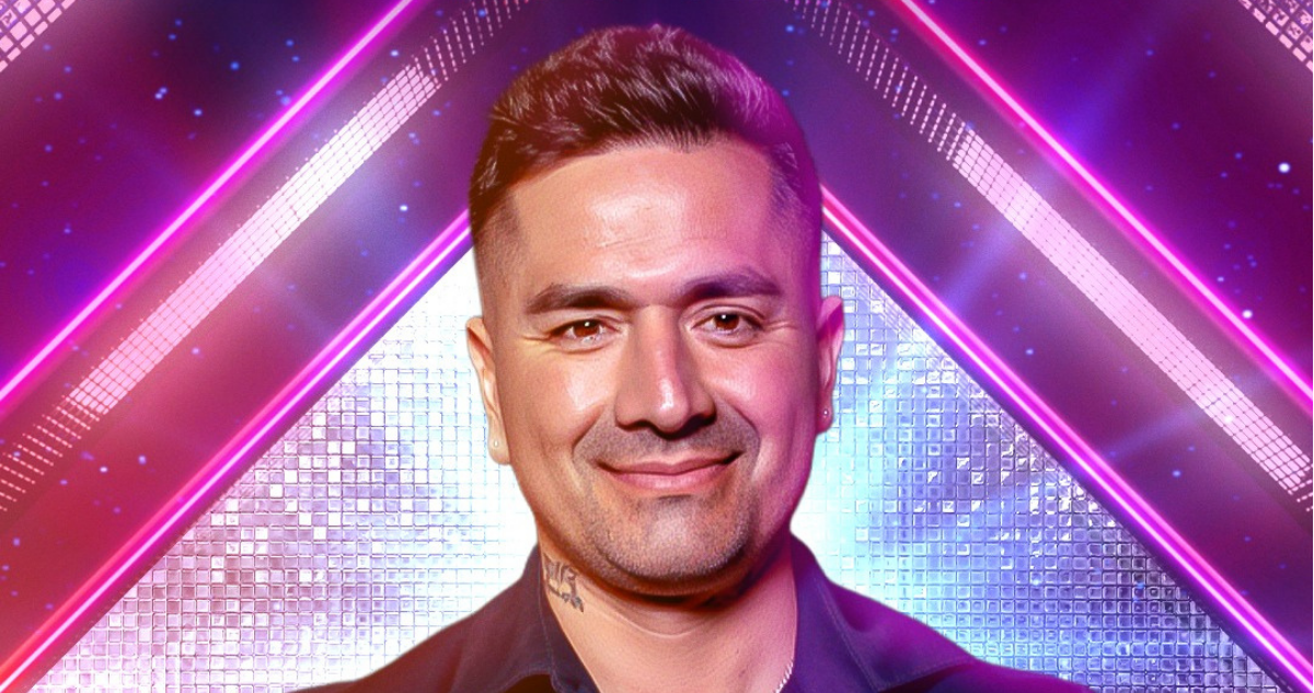 Kike Acuña en promocional de Fiebre de Baile