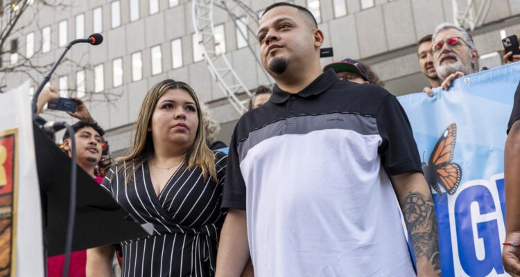 Kilmar Abrego Garcia y su esposa Jennifer Vasquez Sura