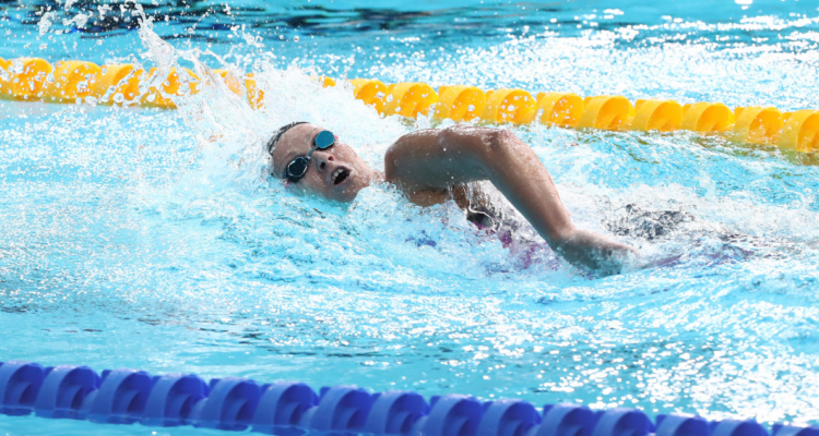 Kristel Köbrich se luce como la mejor sudamericana en los 800 metros libres del Mundial de Singapur