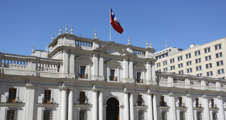 Una buena noticia, pero envuelta de dudas: Lo que resuena tras el repunte de la actividad económica