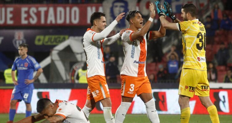 Cobresal venció a La U en el estadio Nacional