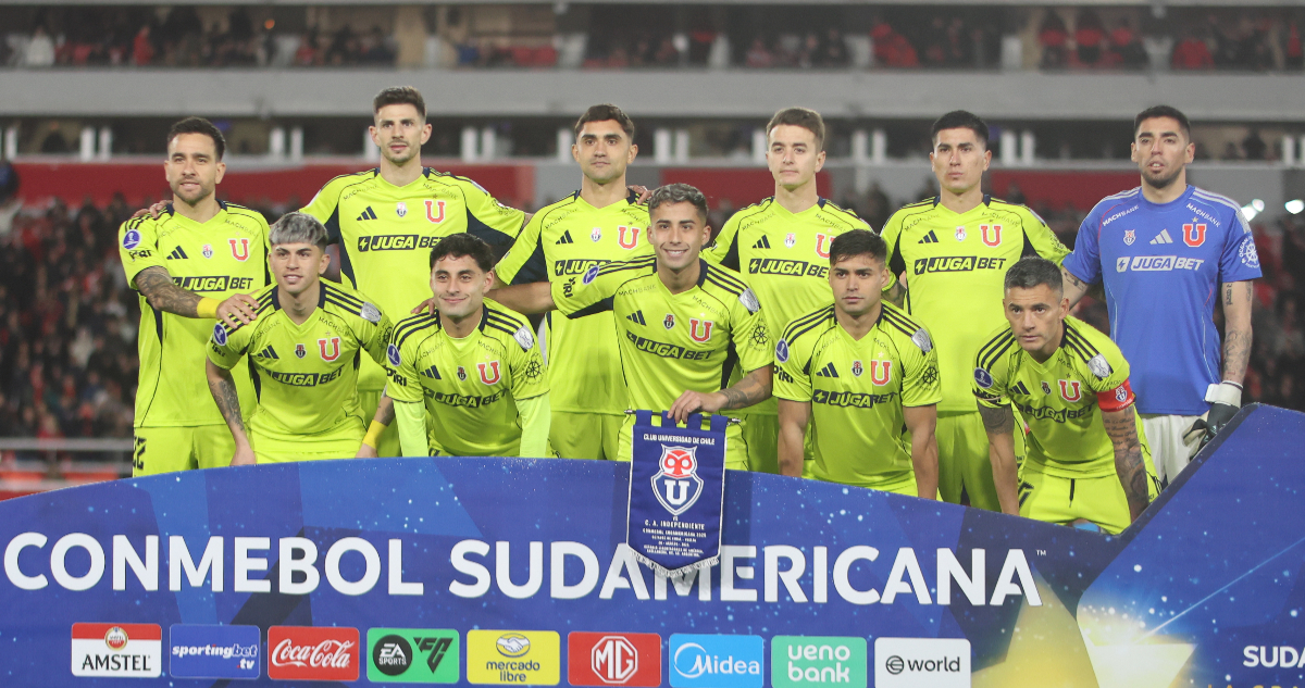La U en partido ante Independiente
