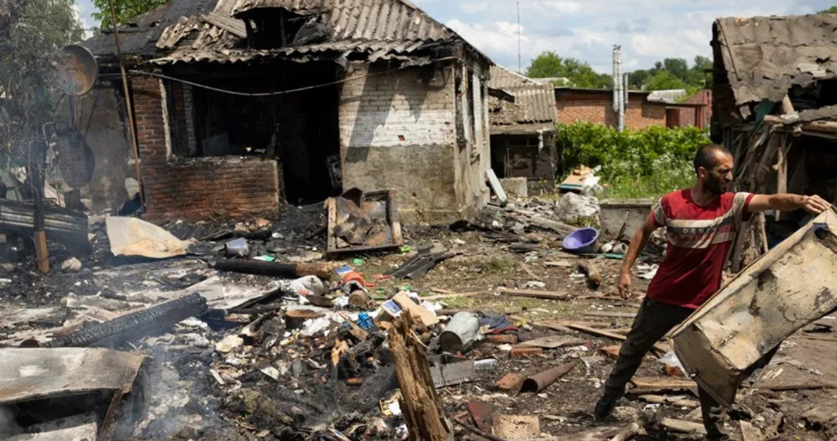 Imagen de archivo de daños en una localidad de Lugansk