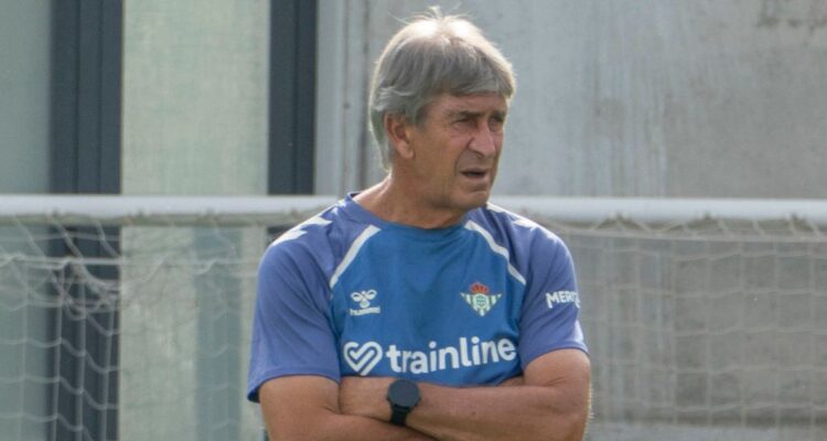 Manuel Pellegrini se llenó de criticas por empate en primera fecha de La Liga.