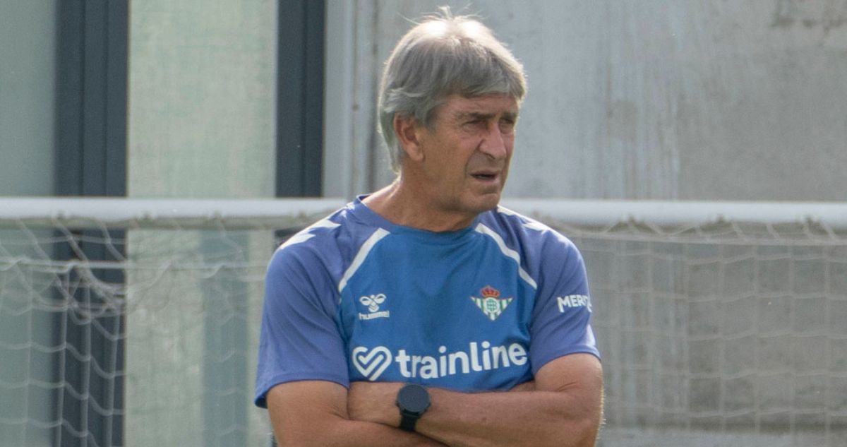 Manuel Pellegrini se llenó de criticas por empate en primera fecha de La Liga.