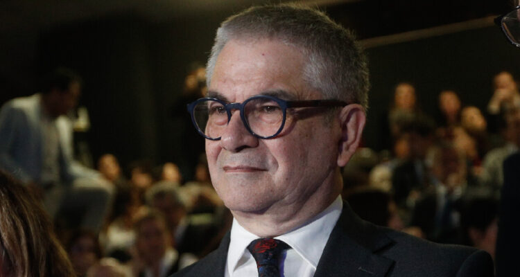 A pesar de la caída en la minería: Gobierno destaca como positivo el Imacec de junio