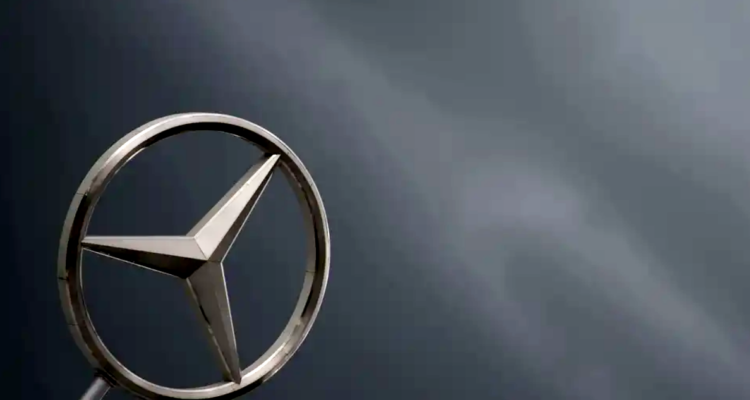 Mercedes Benz alerta colapso de sector automotor en Europa, que regula en extremo comparado con China