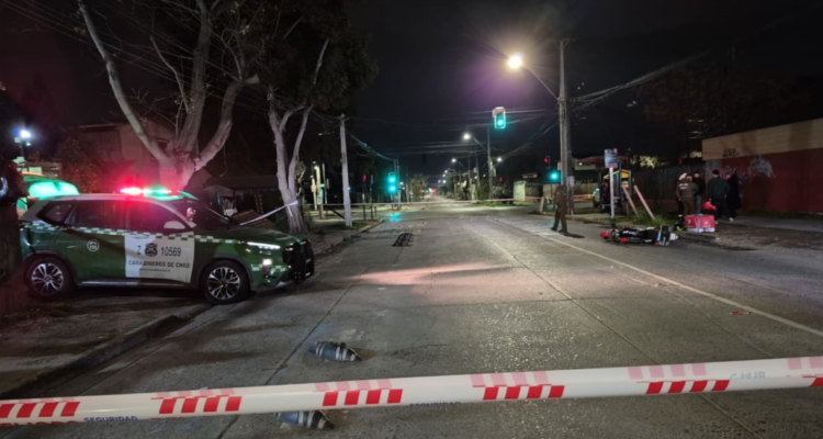 Motociclista falleció en Maipú tras ser impactado por automóvil con encargo por robo.