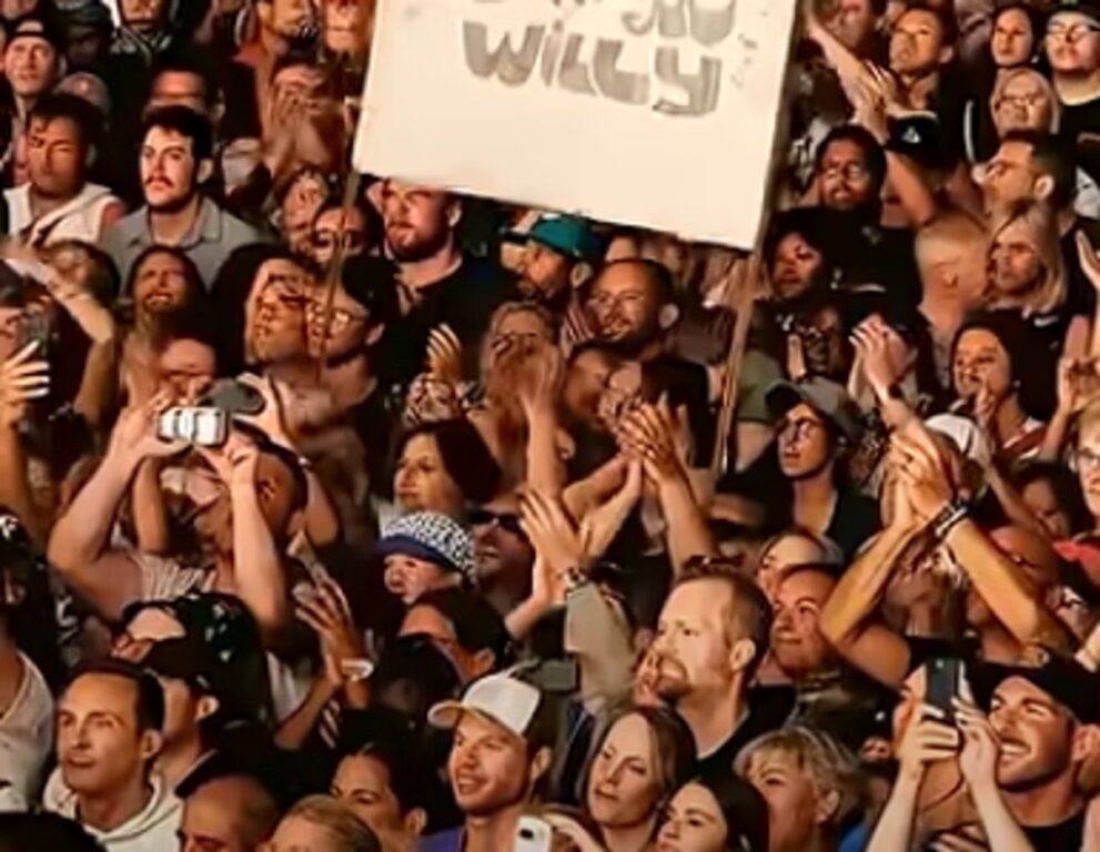 Acusan a Will Smith de publicar video con IA de multitud falsa: fans con 6 dedos y caras extrañísimas