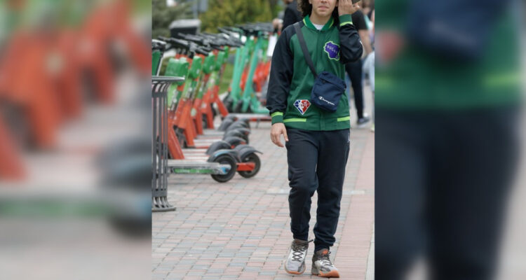 Los “ninis” en Chile, jóvenes que ni estudian ni trabajan, siguen en alto nivel y estiman nueva cifra