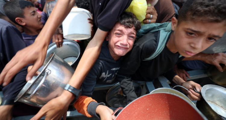 Más de 100 niños han muerto por desnutrición en Gaza