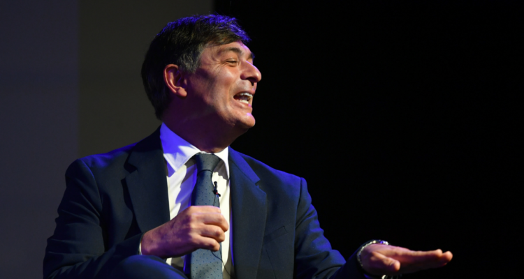 “Ojalá que (los mineros) enchulen a la vieja”: la frase de Franco Parisi en foro sobre minería