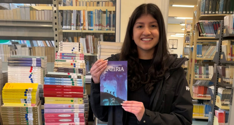 Estudiante de Psicopedagogía lanza libro “Oneiria”: historia postapocaliptica ya circula en librerías