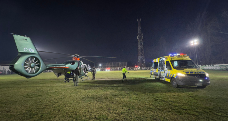 Padre atropelló a su hija por accidente en Buin menor fue trasladada vía aérea a Las Condes.