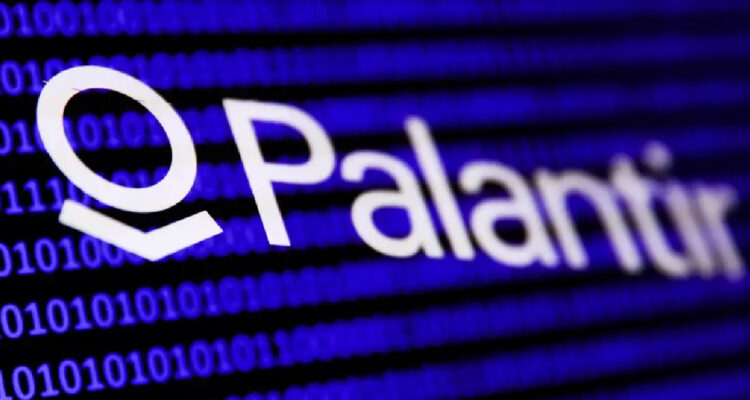 Palantir: el gigante de IA con contratos con la CIA y cuyas acciones subieron más de 500% en un año