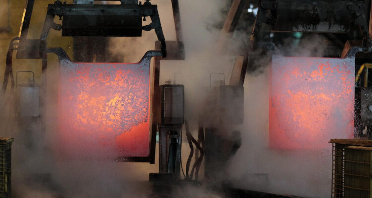 Cobre bajo presión: expertos difieren por magnitud de impacto económico de paralización en El Teniente