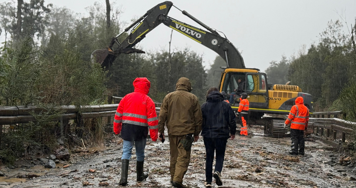 Por el sistema frontal suspenden clases de este lunes en zona de la Carretera Austral .