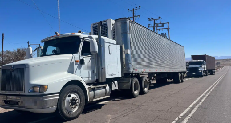 Prisión preventiva para cuatro chilenos sorprendidos con $2.500 millones en cigarros de contrabando