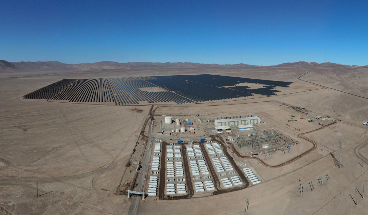 The Economist posiciona a Chile como ejemplo de reconversión energética: destacó proyectos de Engie