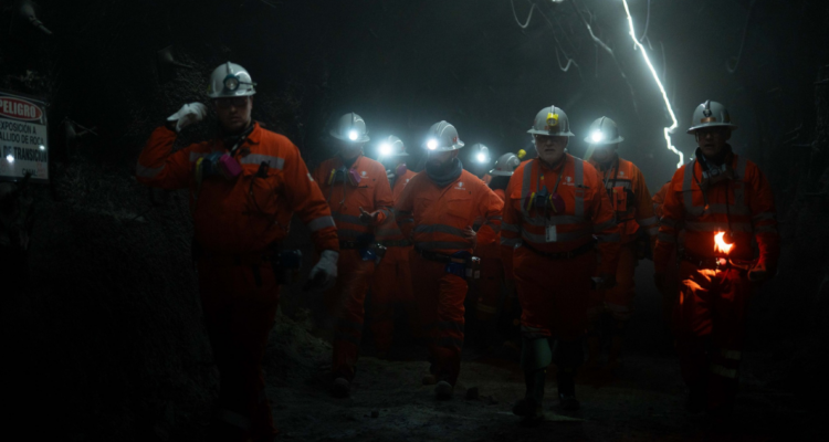 Rescate en El Teniente avanzan 15 metros de un total de 20 para acceder a zona donde estarían mineros