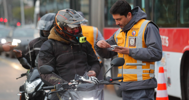 Restricción vehicular