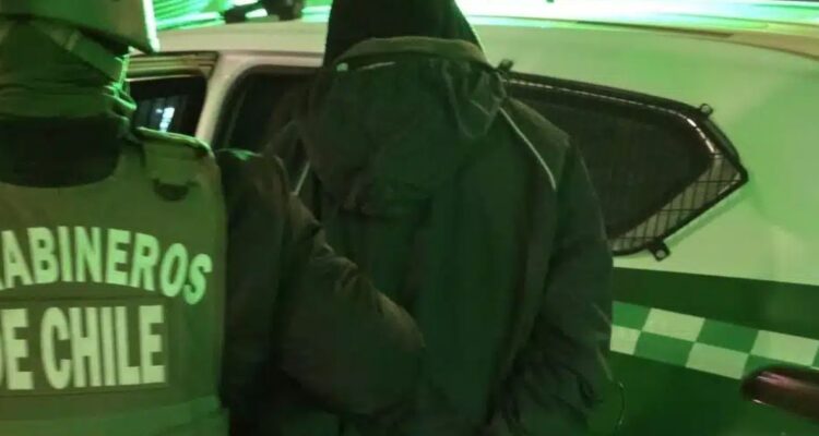 Formalizan a banda por robo con violencia a adultos mayores en Antofagasta: tres son menores de edad