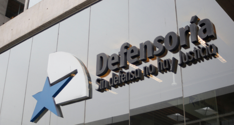 Defensoría Penal Pública rechaza acusaciones de Santibáñez sobre exposición mediática de denunciante