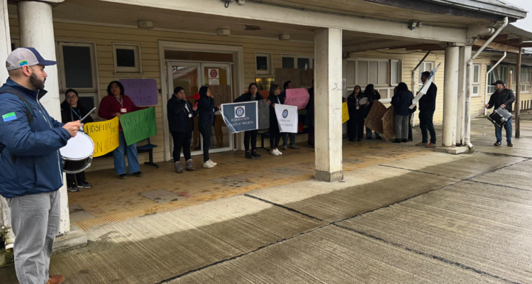 Funcionarios de Hospital de Fresia acusan malos tratos de su directora: “Estamos en estado de alerta”