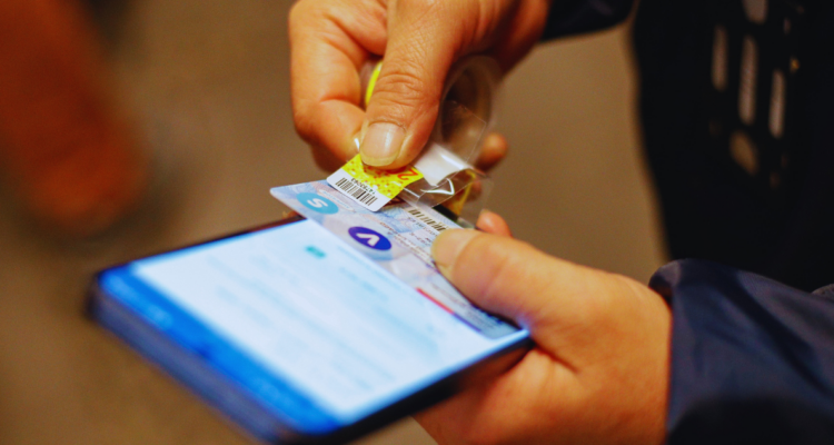 CGR reafirma que pase escolar puede usarse todos los días del año, pero solo con motivos de estudios