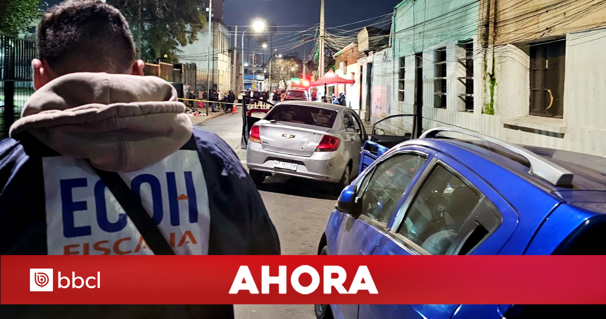 Homicidio en Recoleta: hombre muere de un disparo en la cabeza al interior de automóvil