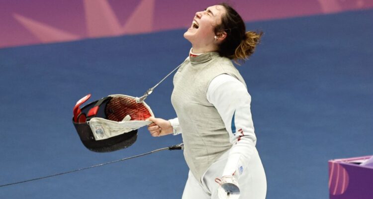 Rafaela Santibáñez, la mejor en los Juegos Panamericanos Junior: ganó medalla de oro en esgrima