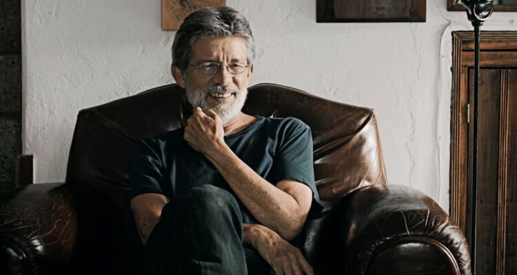 Tomás González