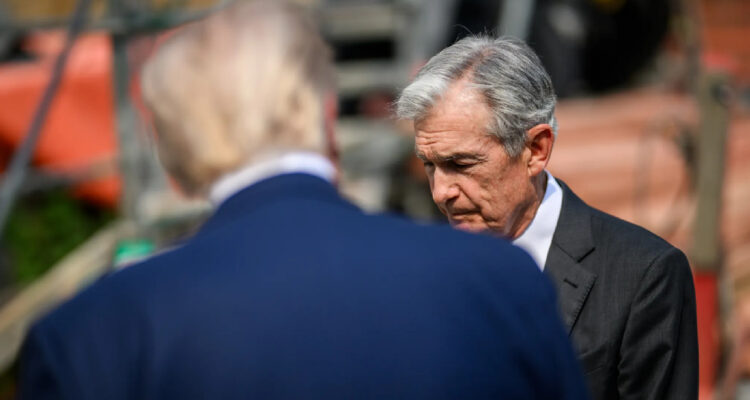 Trump dobla la apuesta contra presidente de la Fed y amenaza con demandarlo: “Trabajo incompetente”