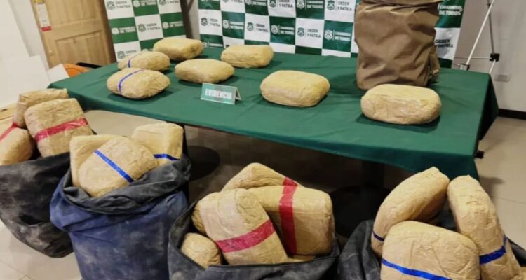 Detienen a un chileno, un argentino y un venezolano trasladando casi 300 kilos de droga en Coquimbo