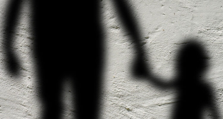 Era un trabajador de la familia: caso de abuso sexual a menor conmocionó a Ecuador y culmina en cárcel