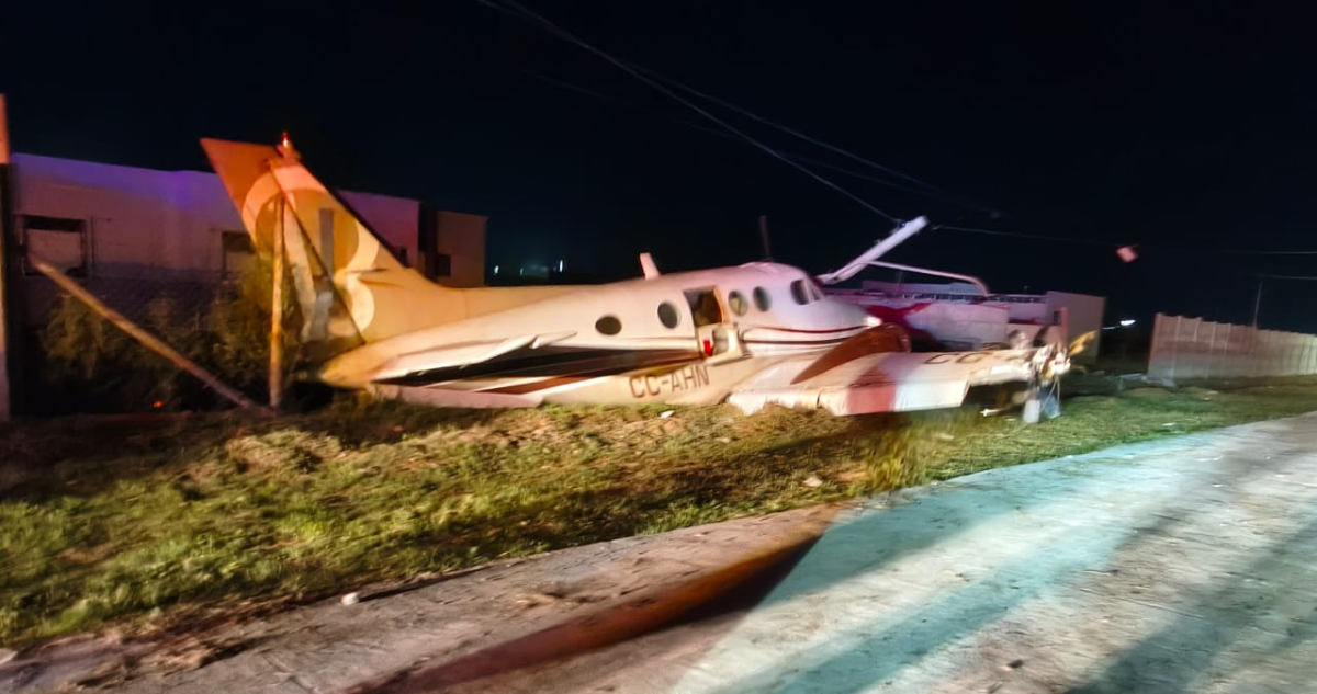 Aeronave cae en condominio