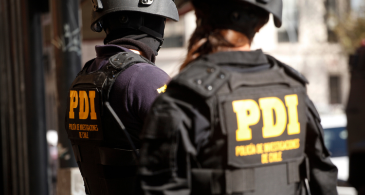 Allanamiento de 10 domicilios en La Tirana deja detenidos e incautación de drogas