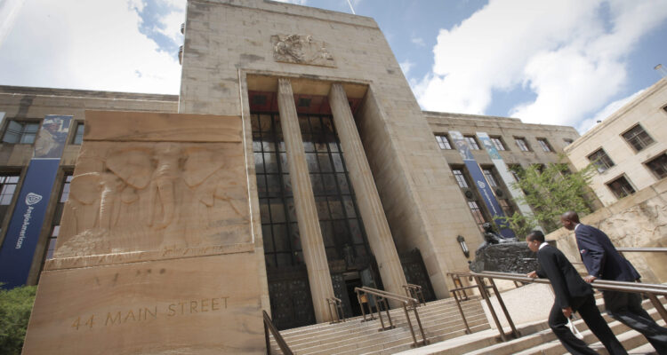 La fusión Anglo American-Teck le dio empuje a la Bolsa de Londres