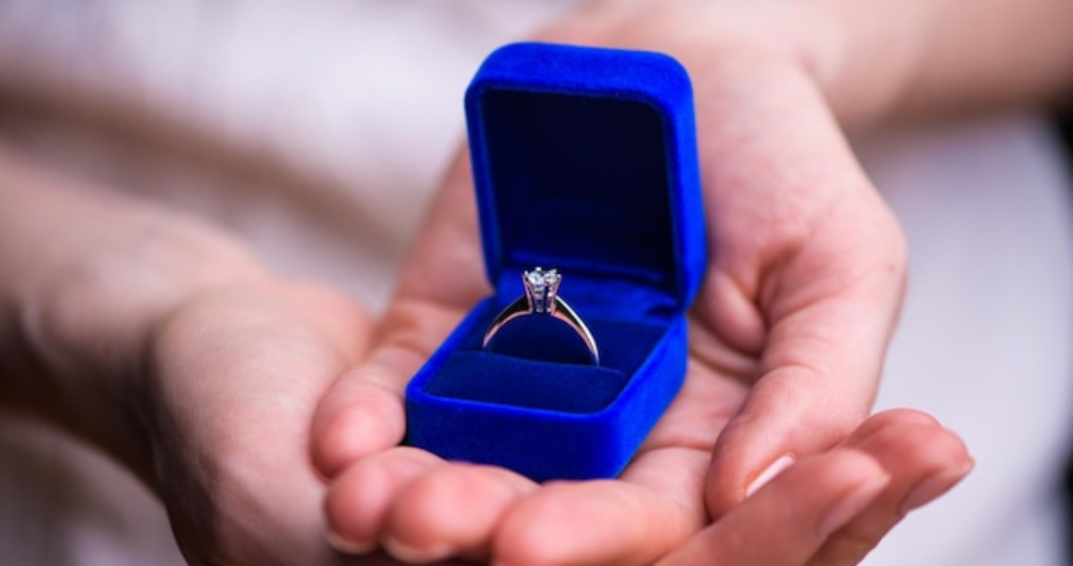 cómo elegir un anillo de compromiso
