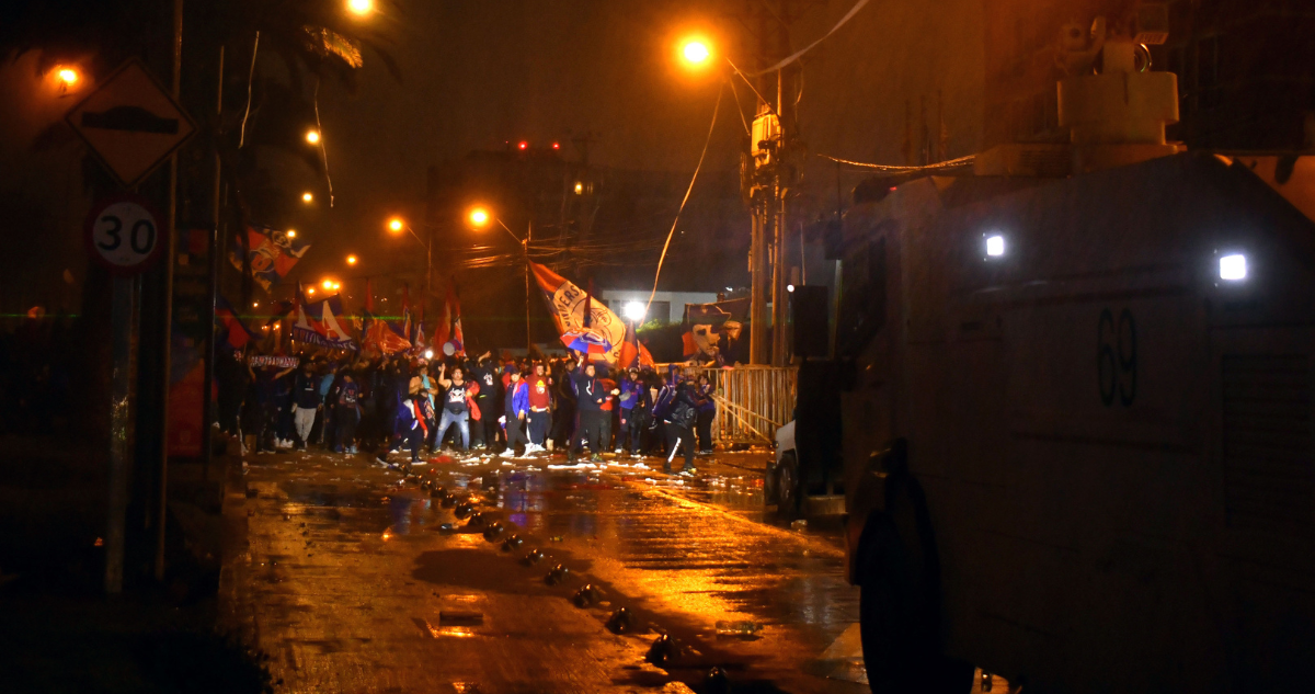 Gobierno condena incendio tras banderazo de La U en La Serena y confirma barristas detenidos
