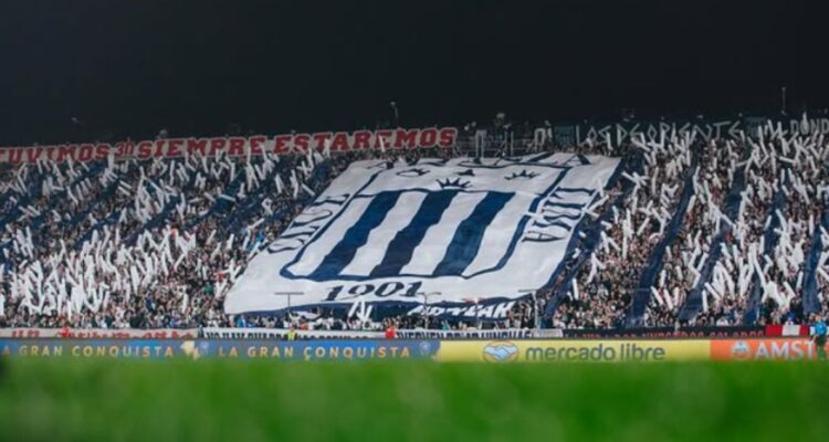 Aseguran que la barra de ALianza Lima registró y revisó a los periodista chilenos en su arribo a Matute para duelo de Copa Sudamericana