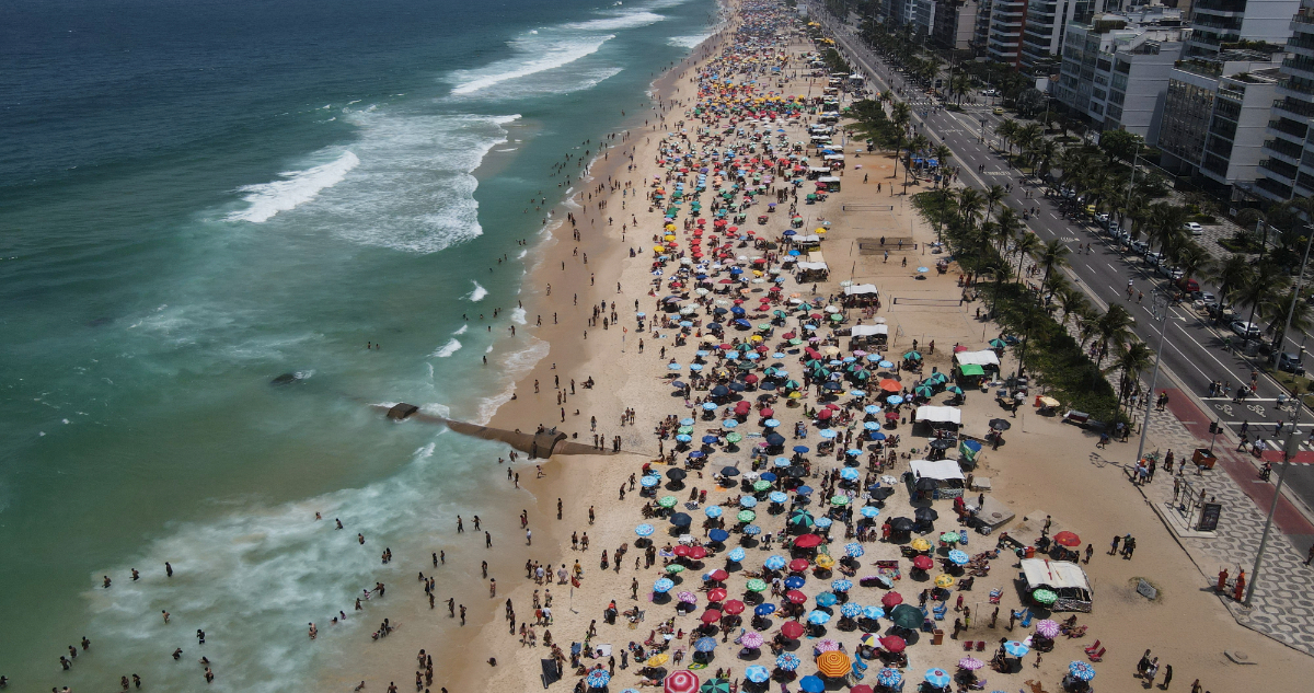 Brasil está anotando récord en turismo: el acento chileno es de los más escuchados en sus playas