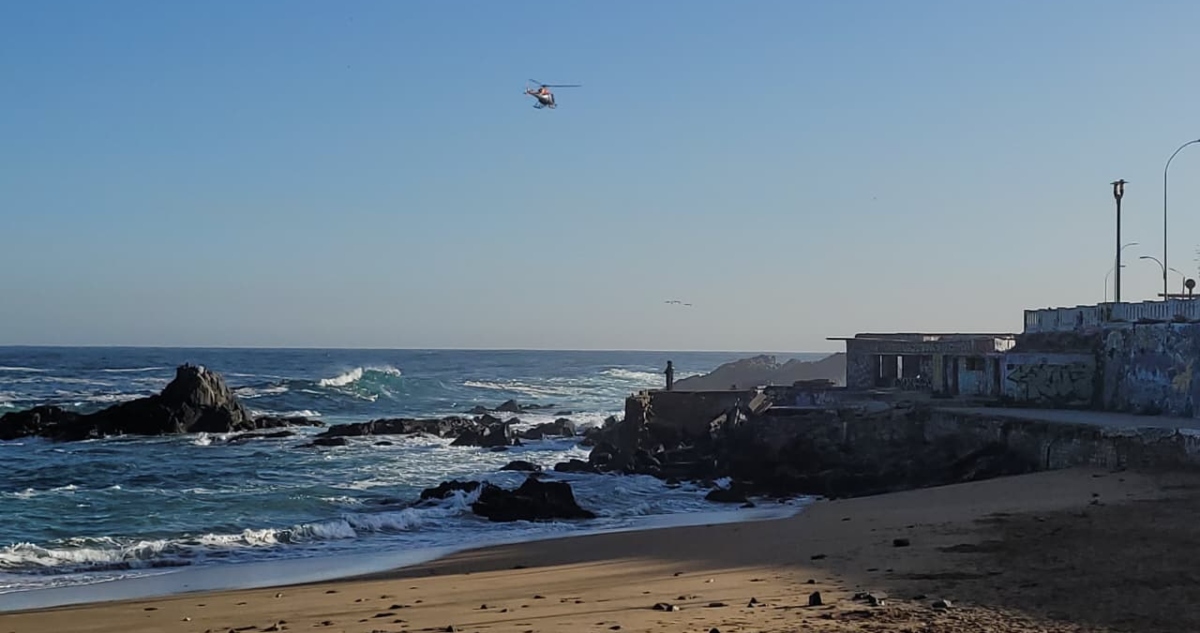 Búsqueda de adolescente en playa Las Torpederas
