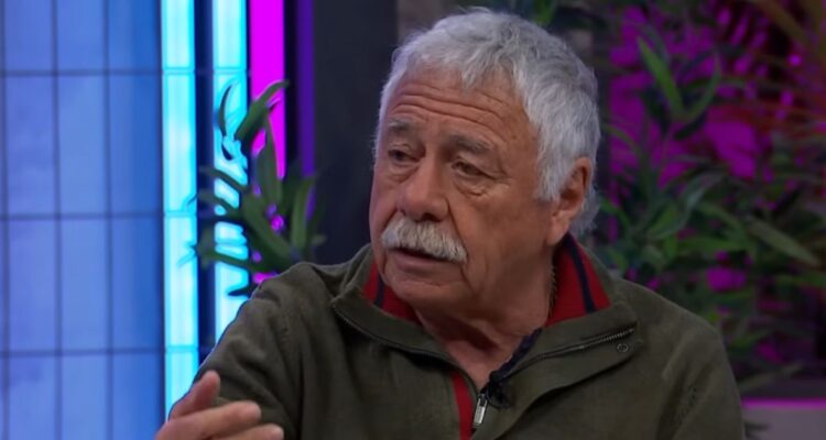 Carlos Caszely propuso al ‘Fantasma’ Figueroa como DT de La Roja.