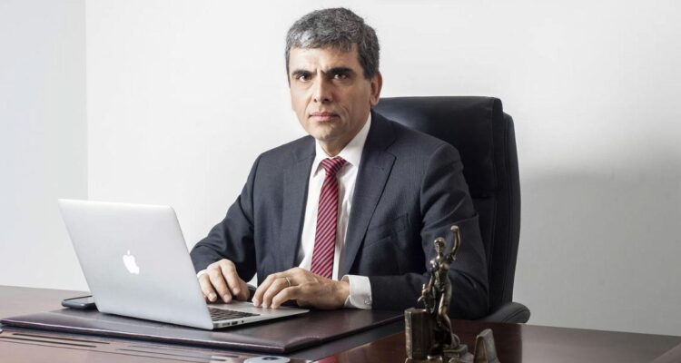 Exfiscal Gajardo: Hermosilla o Guerra terminan de mocitos de poderosos, a consecuencia del sistema